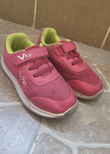 Kız Çocuk Pembe Cırt Cırtlı Spor Ayakkabı