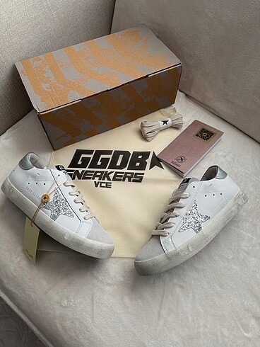 Golden Goose Deluxe