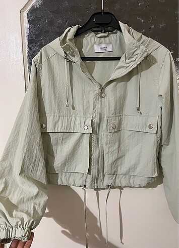 Pull and Bear Pull bear yağmurluk ceket