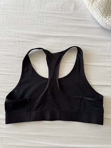 Diğer Under Armour Sporcu Sütyeni