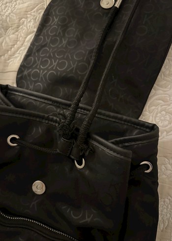 Calvin Klein Siyah Kadın Sırt Çantası - Görsel 6