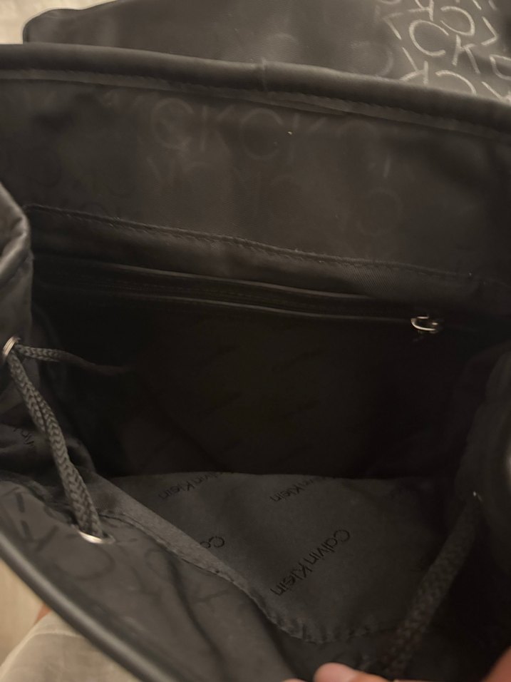 Calvin Klein Siyah Kadın Sırt Çantası - Görsel 4