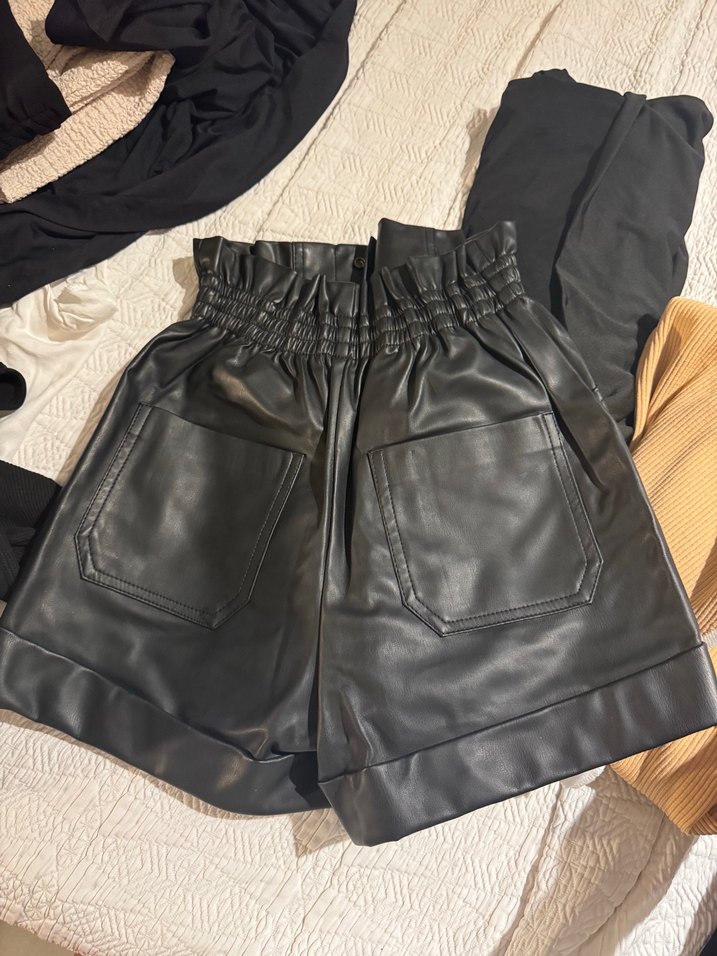 Zara Şort - Görsel 2