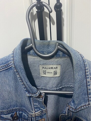 m Beden Pull and bear kot ceket