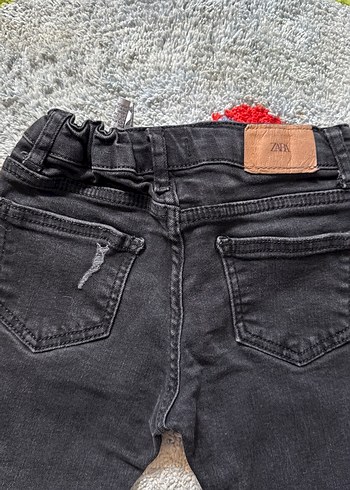 Kız Çocuk Siyah Yırtık Denim Pantolon - Görsel 8