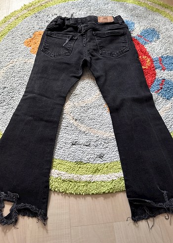 Kız Çocuk Siyah Yırtık Denim Pantolon - Görsel 9
