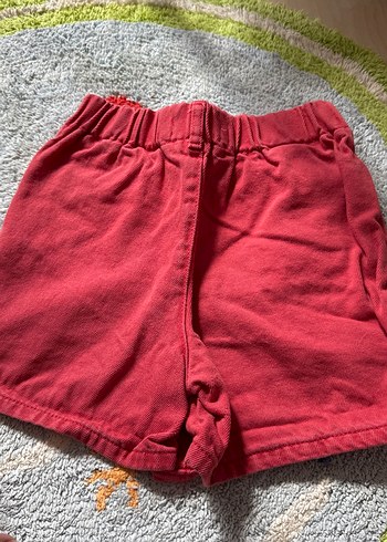 Kız Çocuk Kırmızı Düğmeli Kot Etek - Görsel 3