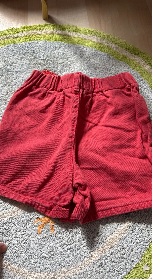 Kız Çocuk Kırmızı Düğmeli Kot Etek - Görsel 3