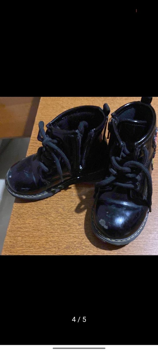 Kız Çocuk Siyah Rugan Bot Minnie Nakışlı - Görsel 5