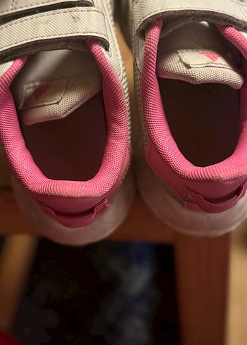 Kız Çocuk adidas Gri Beyaz Cırt Cırtlı Spor Ayakkabı - Görsel 5