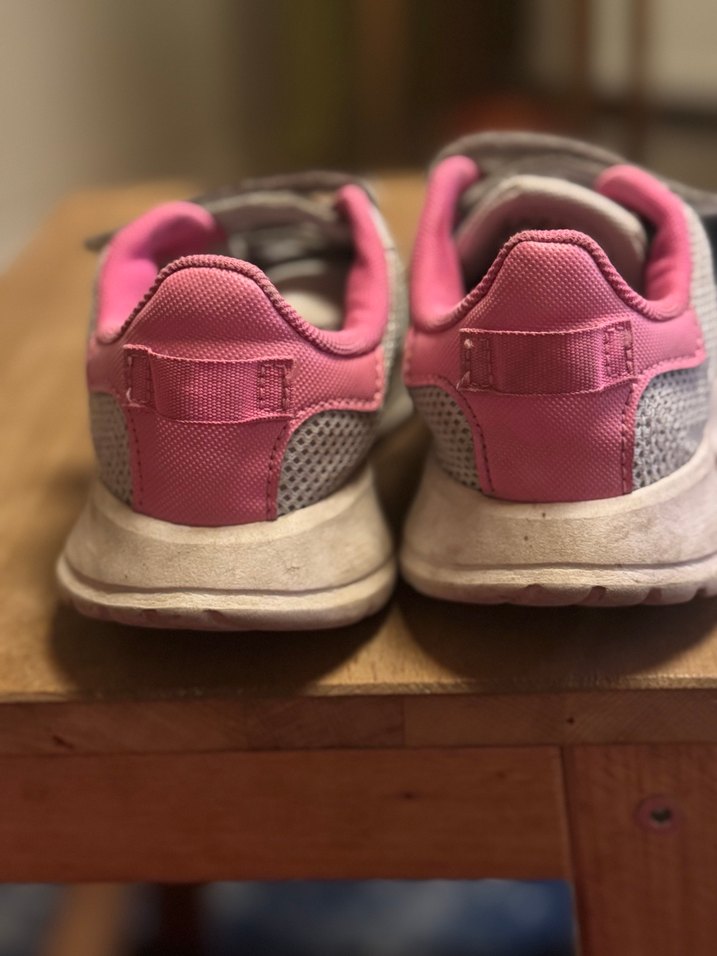 Kız Çocuk adidas Gri Beyaz Cırt Cırtlı Spor Ayakkabı - Görsel 4