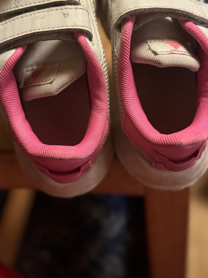 Kız Çocuk adidas Gri Beyaz Cırt Cırtlı Spor Ayakkabı - Görsel 5