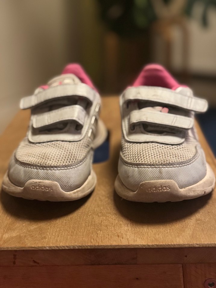 Kız Çocuk adidas Gri Beyaz Cırt Cırtlı Spor Ayakkabı - Görsel 3