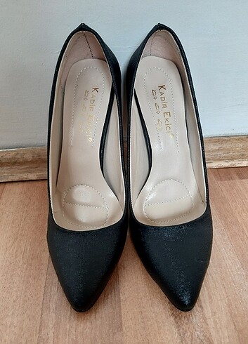 38 Beden Siyah Stiletto Ayakkabı