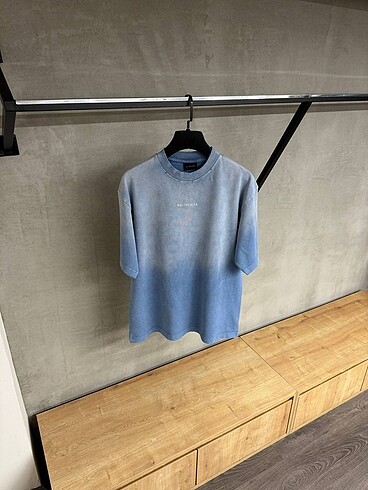 Balenciaga T-Shirt