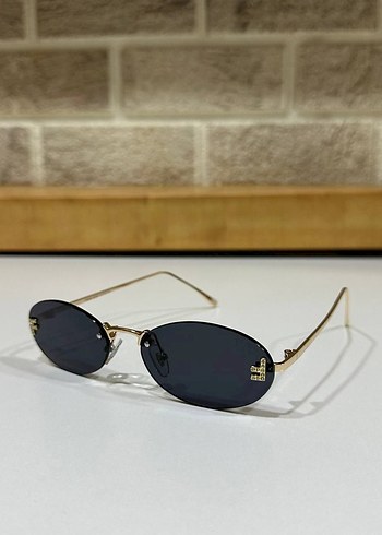 Fendi FENDİ
