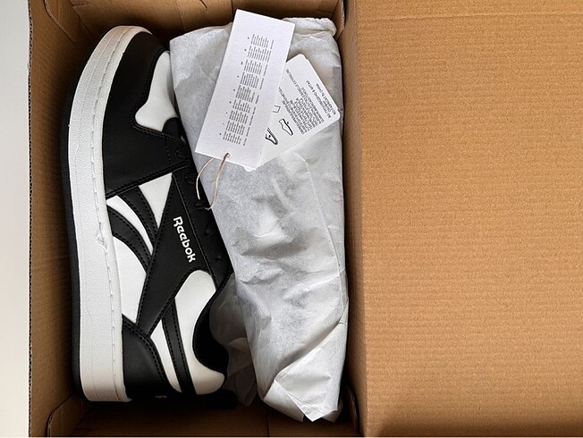 37 Beden Reebok spor ayakkabı