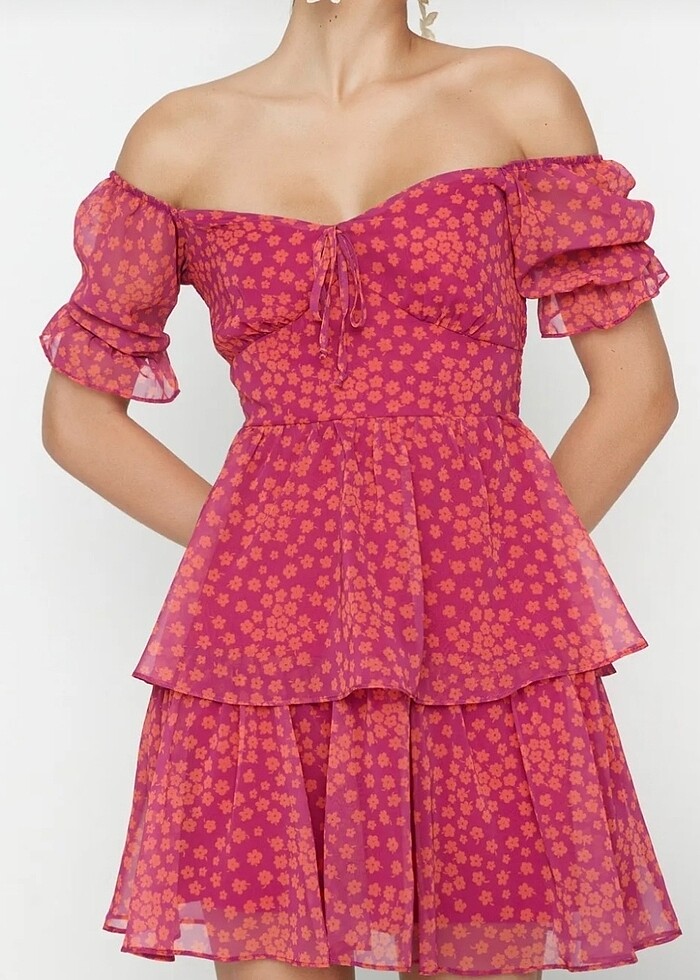 pembe çiçekli belden açılan volanlı elbise - Görsel 2