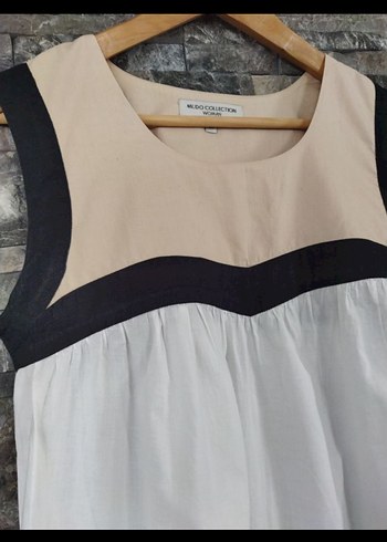 Kolsuz Mini Beyaz Bluz - Görsel 3