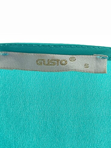 s Beden çeşitli Renk Gusto Bluz %70 İndirimli.