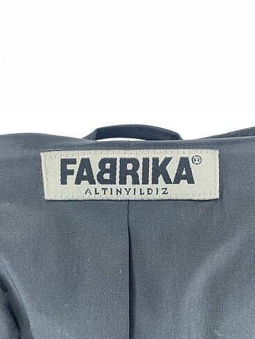 38 Beden siyah Renk Fabrika Blazer %70 İndirimli.