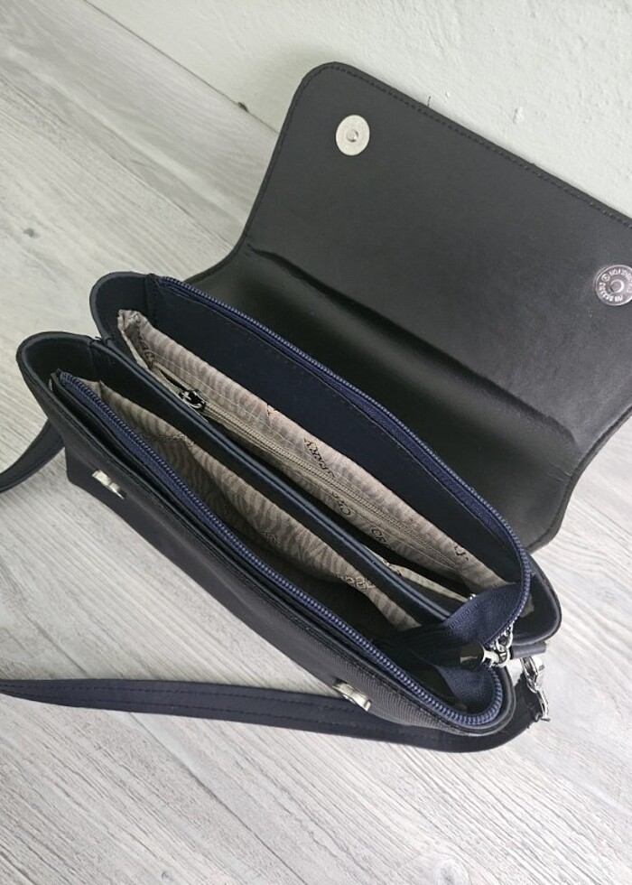 Bleckberyy El Çantası - Görsel 3