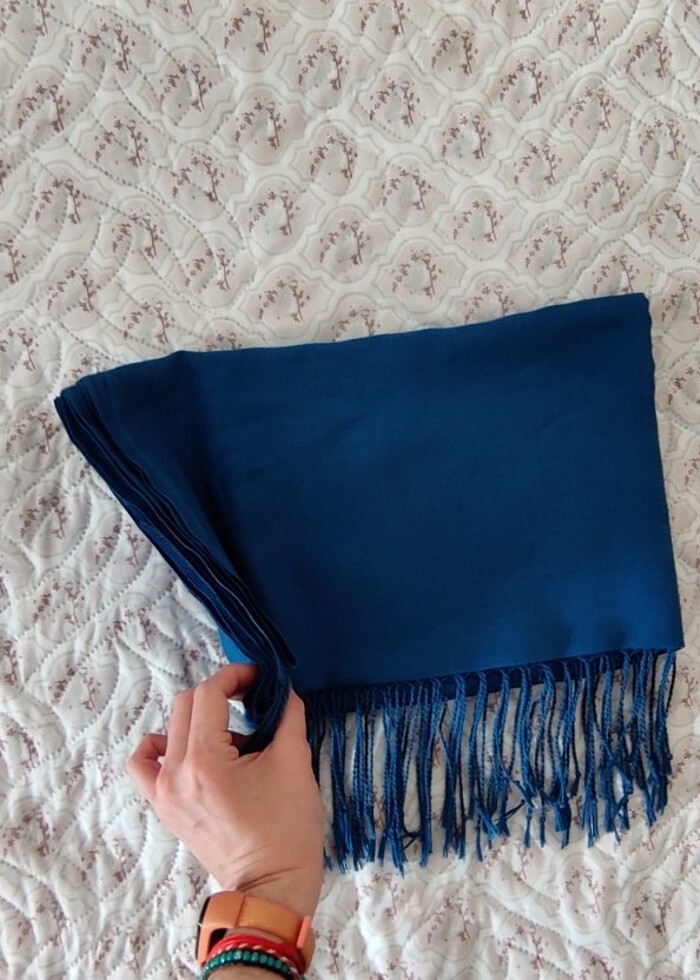 Pamuklu Lacivert Pahsmina Şal/Başörtüsü  - Görsel 2