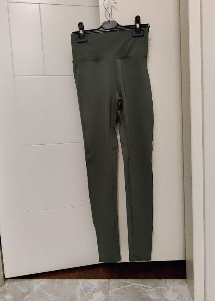 Trendyol & Milla Haki Sıkı Tayt - Görsel 2