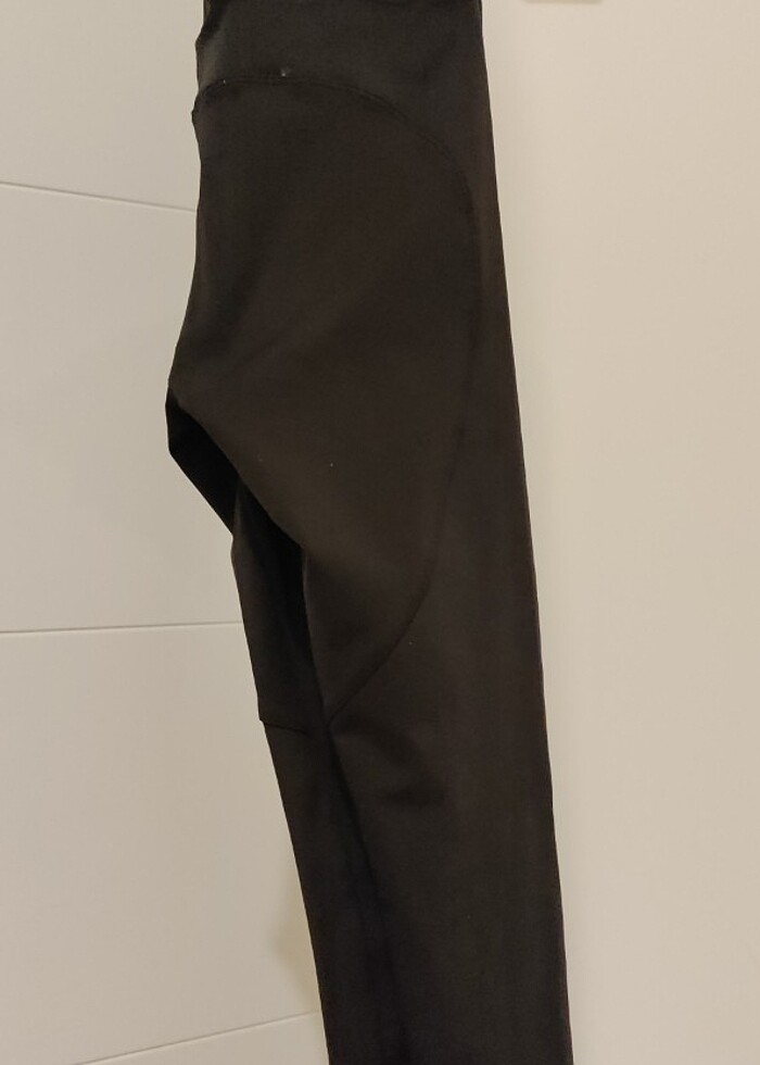 Trendyol & Milla Siyah Sıkı Tayt - Görsel 3