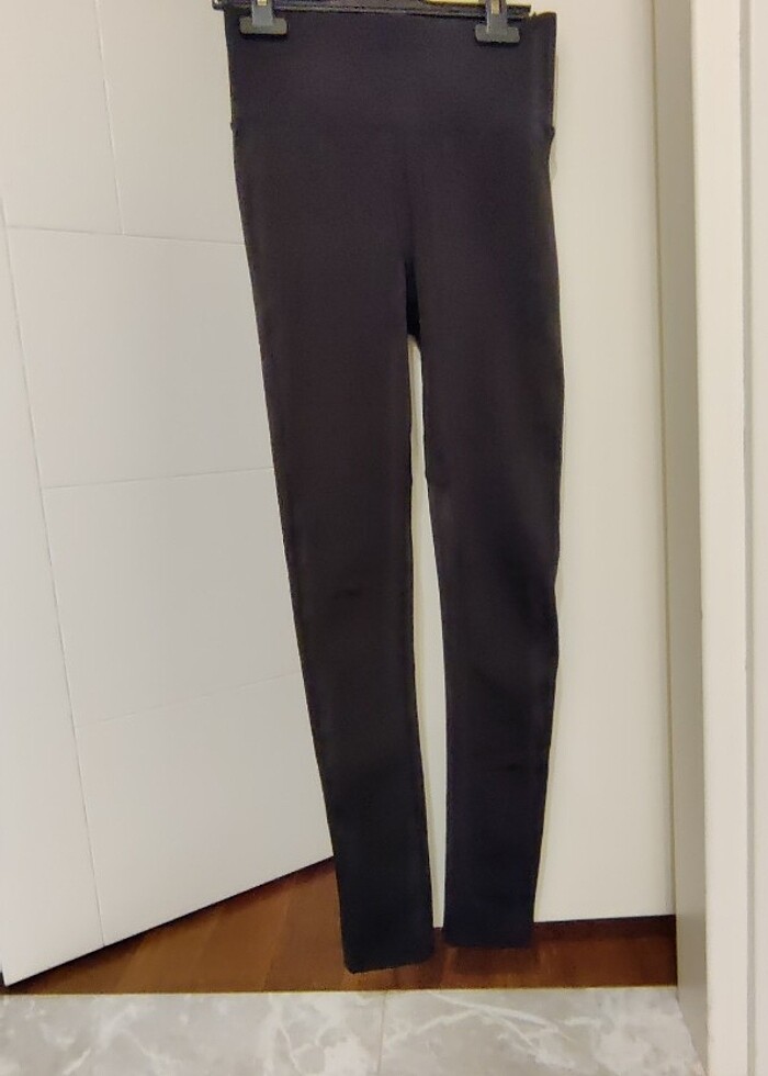 Trendyol & Milla Siyah Sıkı Tayt - Görsel 2