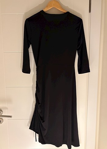 NG Style Siyah Yarım Kollu Drapeli Elbise - Görsel 2