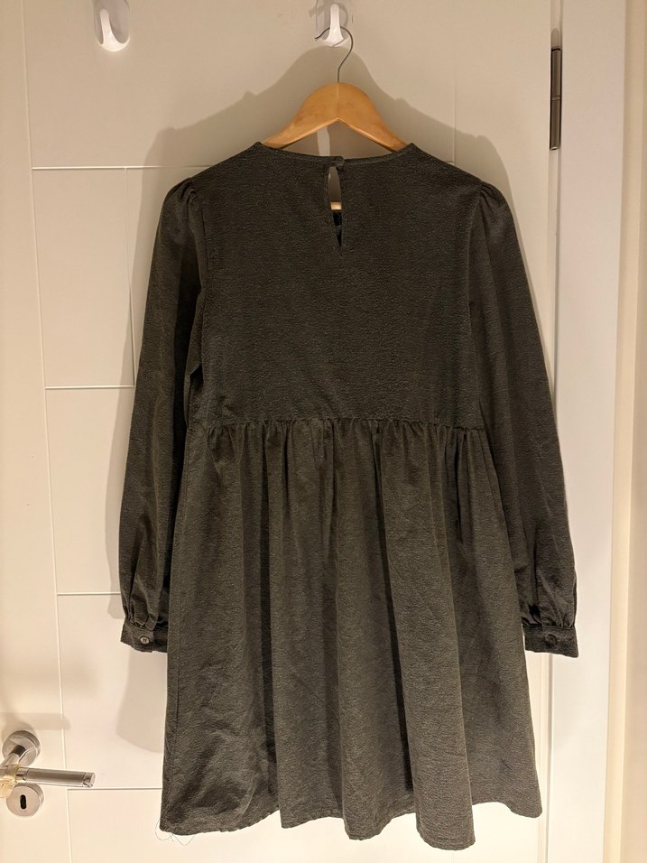 Trendyol&Milla Koyu Yeşil Nakışlı Eln
se - Görsel 2