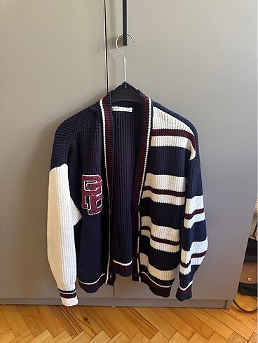 s Beden lacivert Renk Pull and bear college hırka