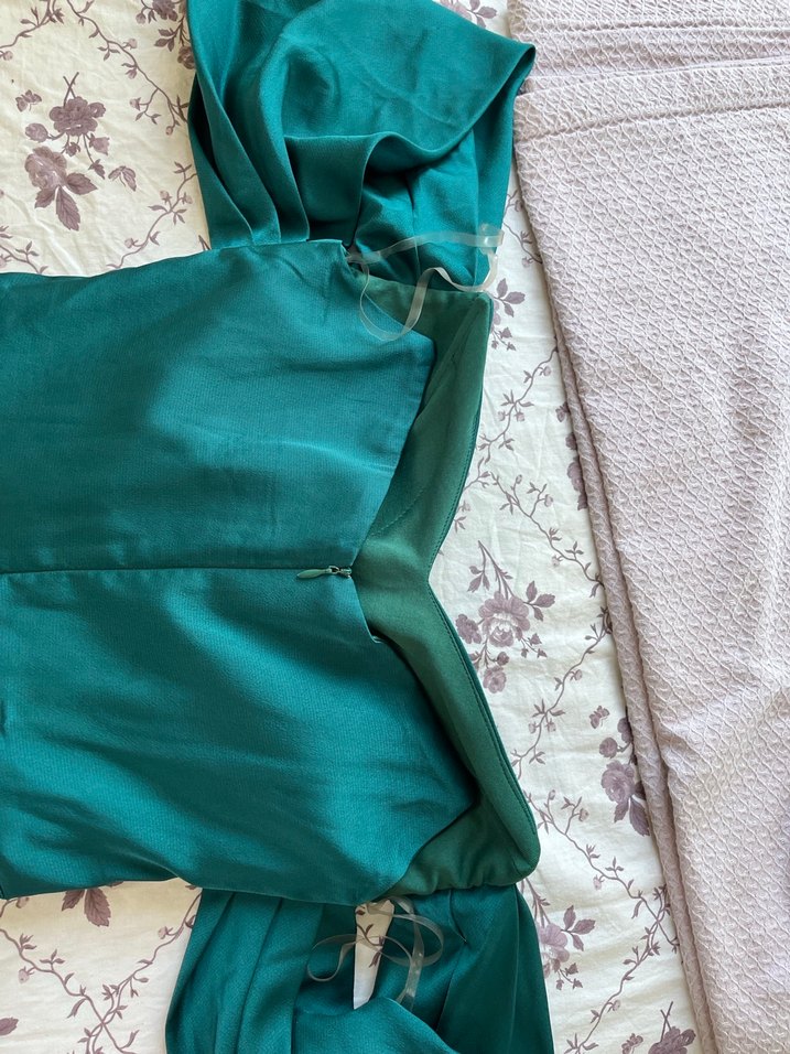 Klasik Zarafet Yeşil Uzun Drapeli Abiye - Görsel 3