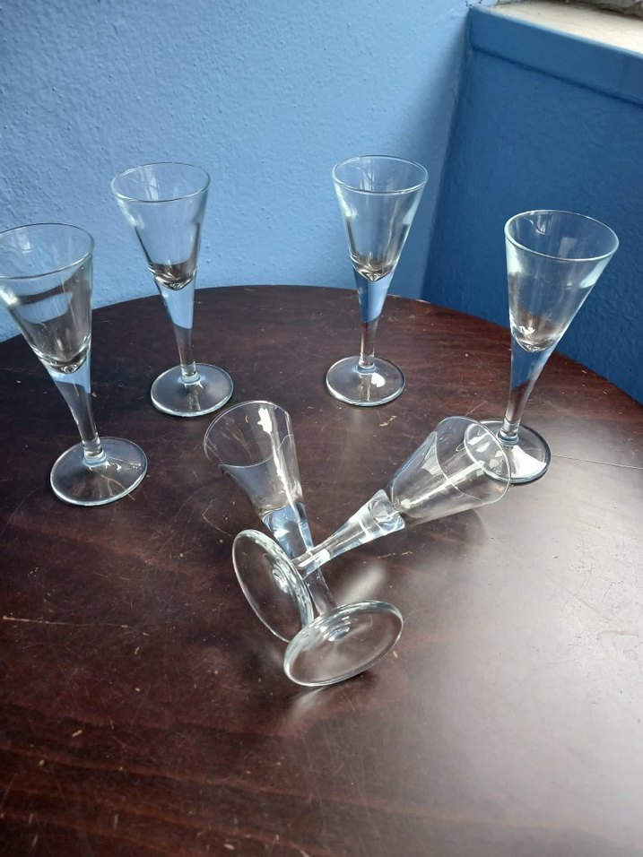 İtalyan zarif  Cam Kadehler Seti - Görsel 2