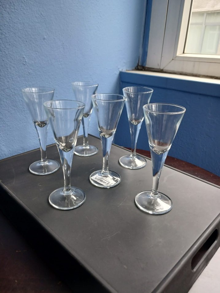 İtalyan zarif  Cam Kadehler Seti - Görsel 4