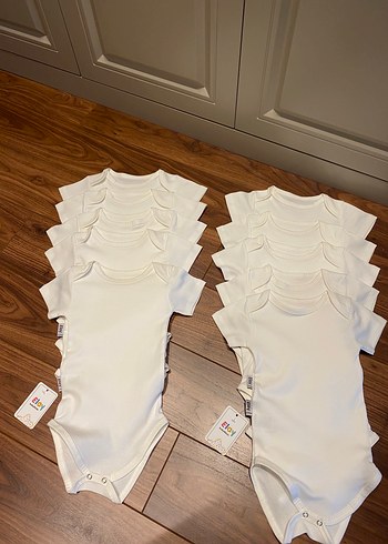 Bebek Kısa Kollu Beyaz Body - 9/12 ay - Görsel 2