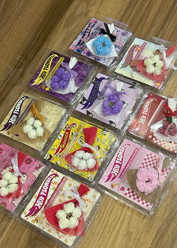 Aynalı Hotflowers Hediyelik