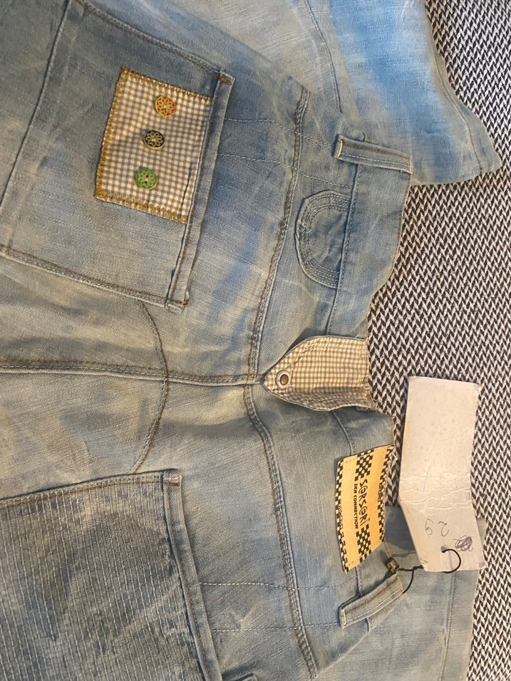 Düğmeli Mavi Kadın Geniş Kesim Kot - Görsel 4