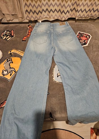 Kadın Gri Bağlama Desenli Bol Kesim Jean - Görsel 2