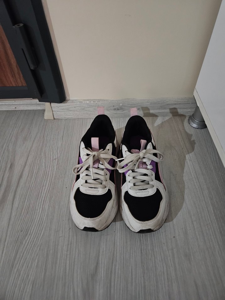 Lacivert ve Pastel Mor Bağcıklı Platform Spor Ayakkabı - Görsel 3