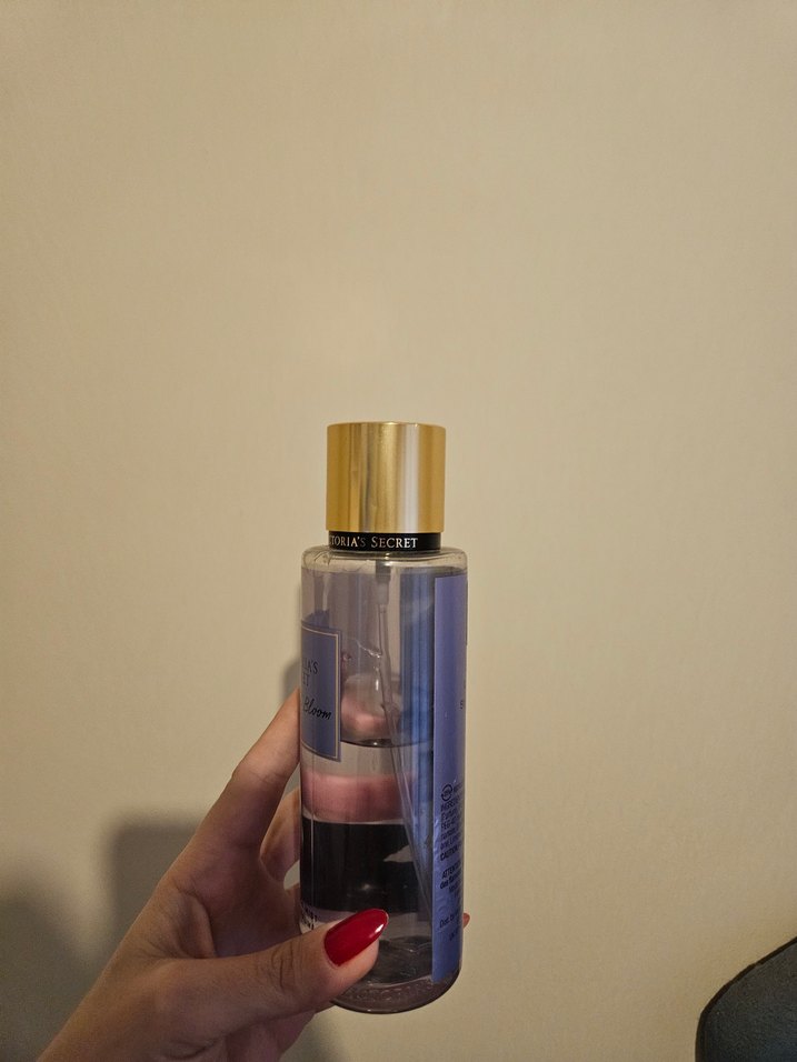 Victoria's Secret Midnight Bloom Kadın Parfümü - Görsel 2