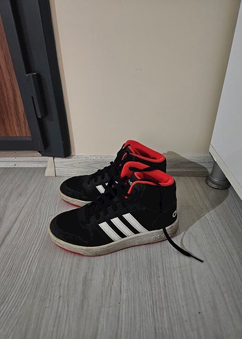 Kırmızı Şeritli kadın spor Ayakkabı - Görsel 2