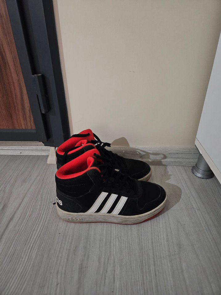 Kırmızı Şeritli kadın spor Ayakkabı - Görsel 3