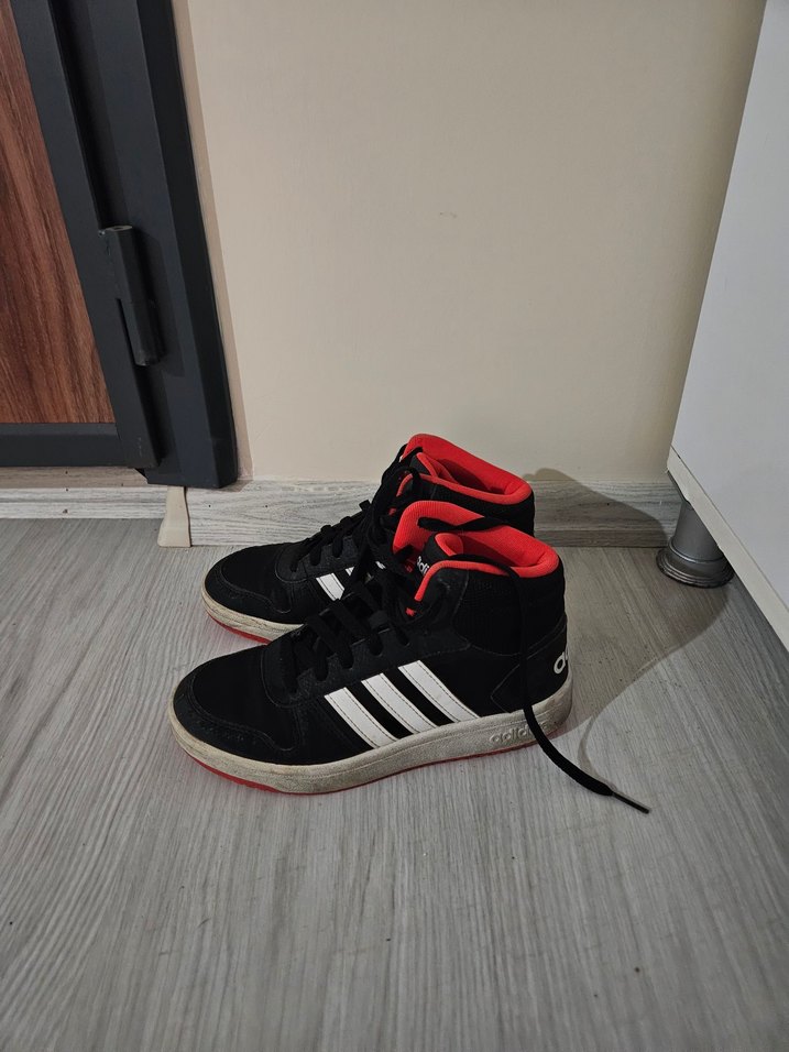 Kırmızı Şeritli kadın spor Ayakkabı - Görsel 2