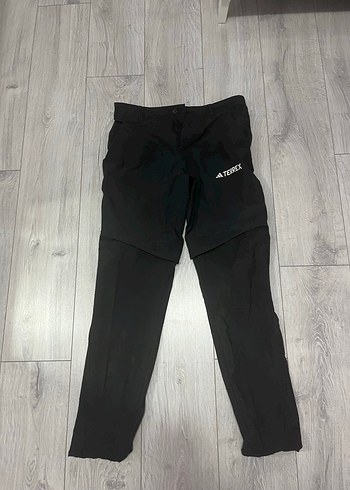 Adidas Terrex Pantlon Sehir Ve Doga İcin Rahat Siyah Pantolon