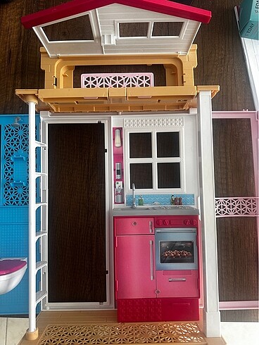 Beden Renk Barbie evi katlanır