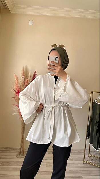 Kemerli Kimono