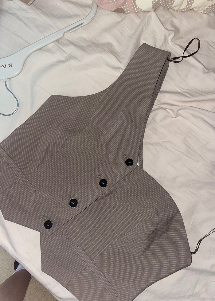 BERSHKA yelek - Görsel 2