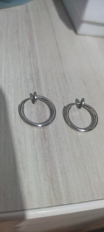 Sahte piercing deliksiz